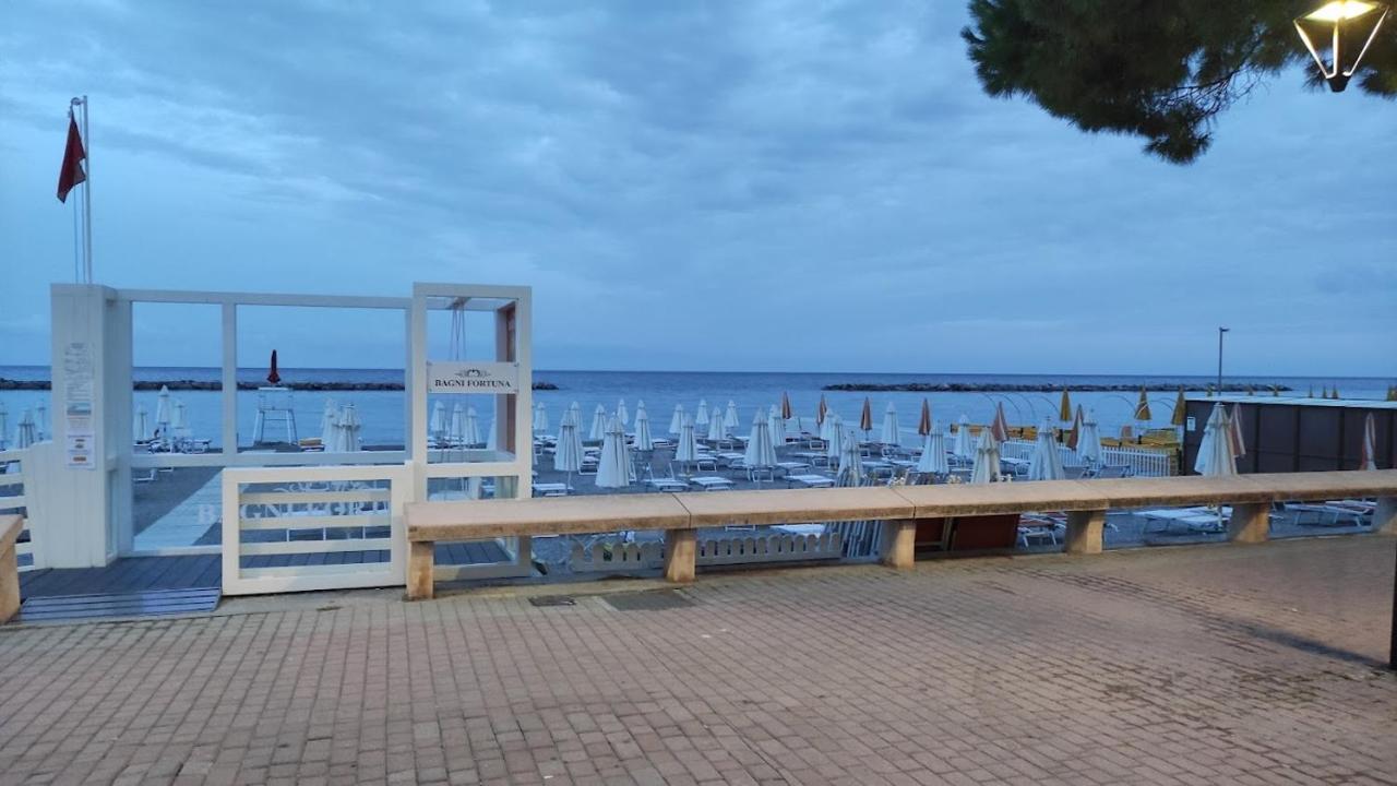 Hotel Fortuna San Bartolomeo Al Mare Exteriér fotografie