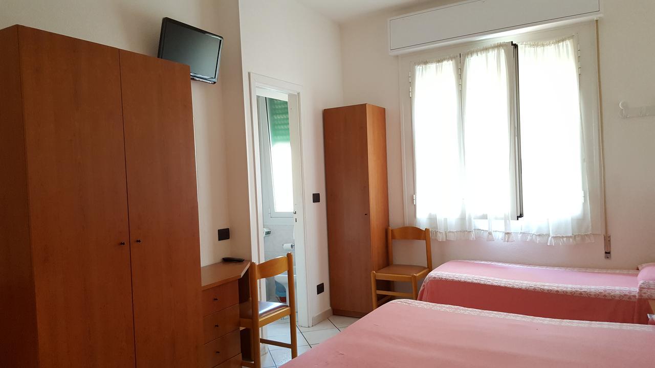 Hotel Fortuna San Bartolomeo Al Mare Exteriér fotografie