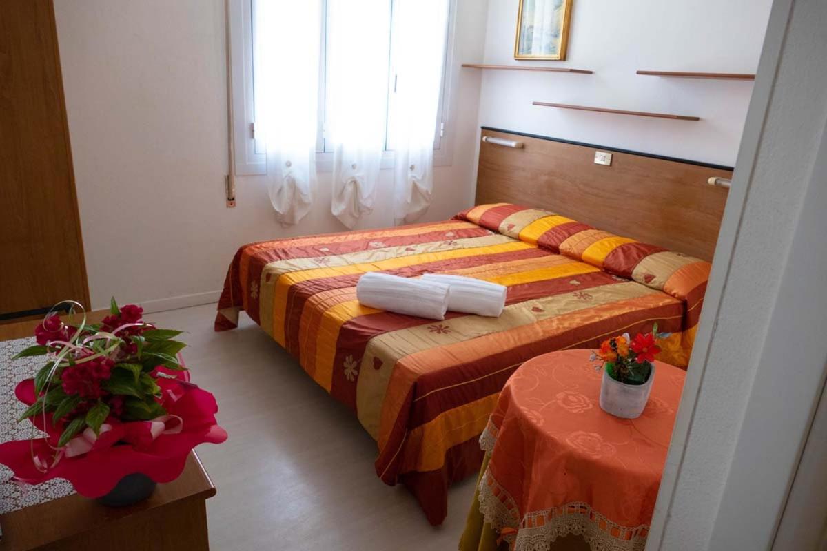 Hotel Fortuna San Bartolomeo Al Mare Exteriér fotografie